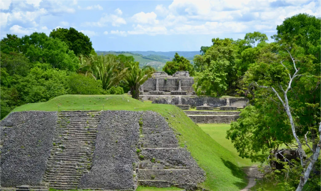 Exploring the Ancient Mayan Ruins of Belize: A Journey Back in Time