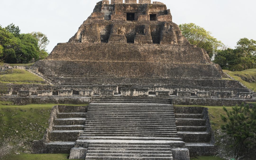 Discover the Ancient Majesty of Xunantunich